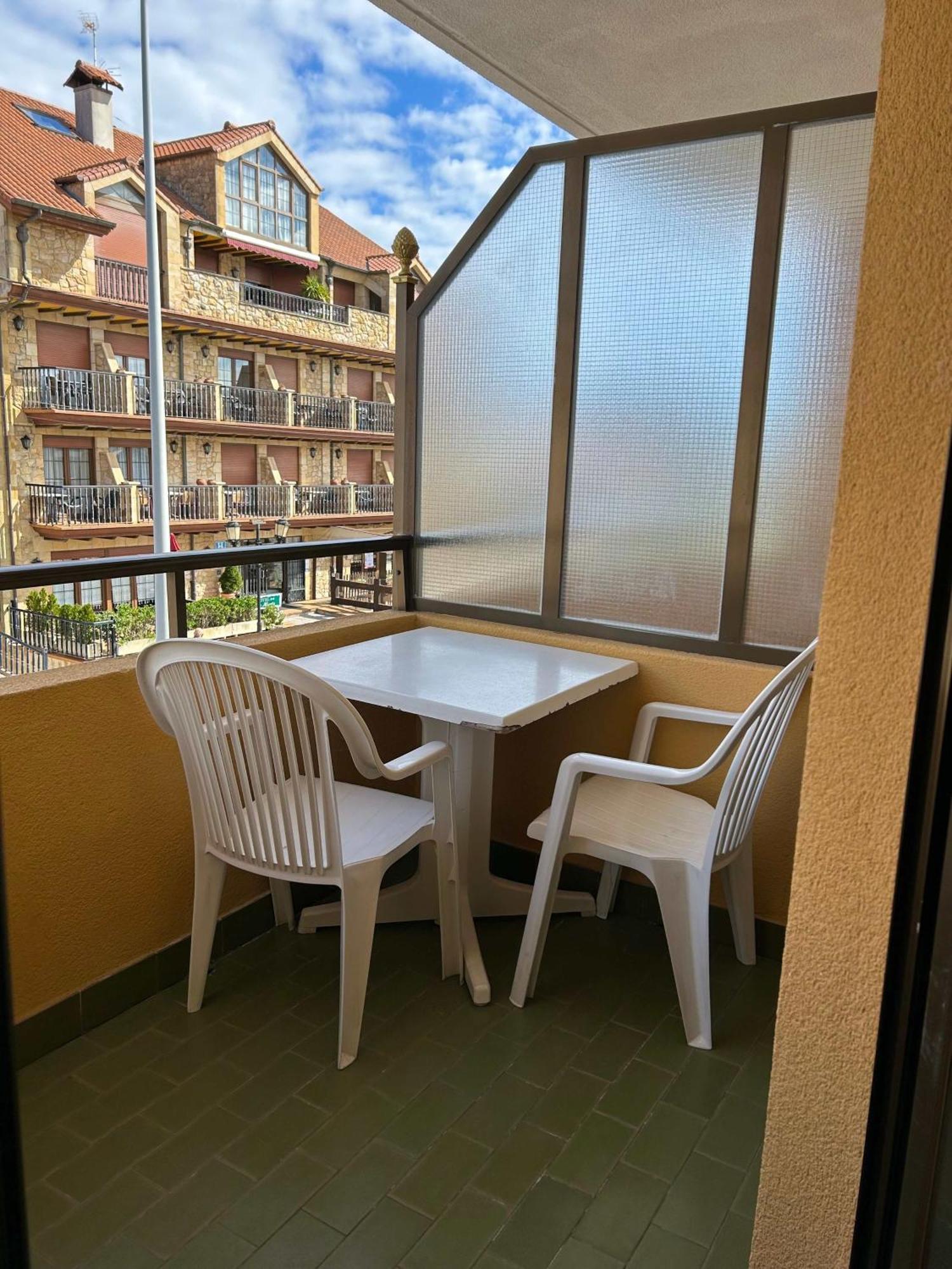 Apartamentos De La Hoz อิสลา ภายนอก รูปภาพ